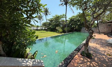 Dijual villa los pantai Kelatin tabanan