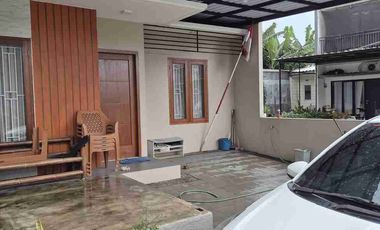Disewakan Rumah Mungil Lokasi strategis di Kranggan Dekat Cibubur