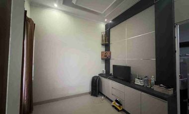 Disewakan Rumah Mungil Lokasi strategis di Kranggan Dekat Cibubur