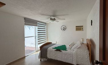 VENDO EN CUERNAVACA ESTUPENDA RESIDENCIA EN EL CLUB DE GOLF SANTA FE, 6 RECAMARAS, ALBERCA CLIMATIZADA, AMPLIO JARDIN  Y SEGURIDAD TOTAL.