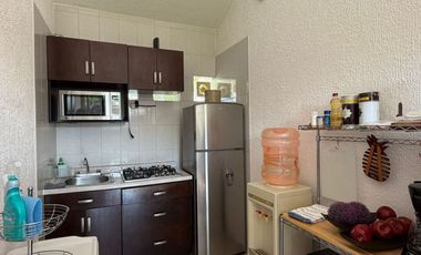 VENDO EN CUERNAVACA ESTUPENDA RESIDENCIA EN EL CLUB DE GOLF SANTA FE, 6 RECAMARAS, ALBERCA CLIMATIZADA, AMPLIO JARDIN  Y SEGURIDAD TOTAL.