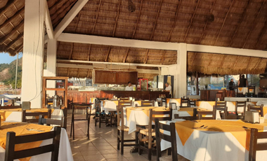 HOTEL A LA VENTA EN SAN PATRICIO, JALISCO.  (ORILLA DE LA PLAYA). REMATE ADJUDICADO