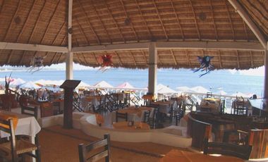 HOTEL A LA VENTA EN SAN PATRICIO, JALISCO.  (ORILLA DE LA PLAYA). REMATE ADJUDICADO