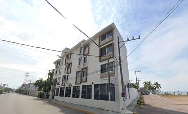 HOTEL A LA VENTA EN SAN PATRICIO, JALISCO.  (ORILLA DE LA PLAYA). REMATE ADJUDICADO