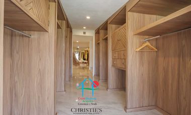 Casa con alberca con cascada, mesa de teppanyaki, palapa y vistas panorámicas al mar