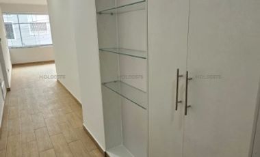 MÚDATE MAÑANA MISMO A ESTE DEPA REMODELADO Y FRENTE A PARQUE EN CHACARILLA