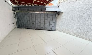 Renta casa a unos pasos de boulevard garcía de león y plaza las Américas 2 recamaras