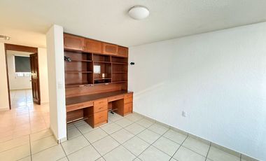 Renta casa a unos pasos de boulevard garcía de león y plaza las Américas 2 recamaras