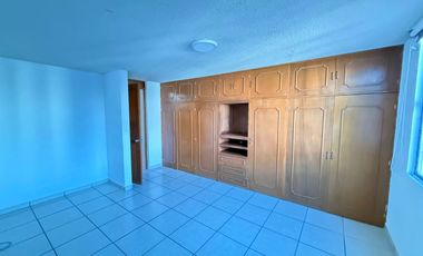 Renta casa a unos pasos de boulevard garcía de león y plaza las Américas 2 recamaras