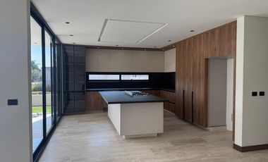 LOMAS DEL CAMPANARIO NORTE, CONDOMINIO SAN LUCAS