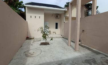 Anak Anda Kuliah di UII Jogja? Rumah Palagan Ini, Solusi Cerdas. Wisuda, Bisa Disewakan