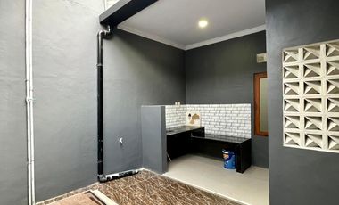 Rumah Tepi Jalan Aspal di Palagan– Lingkar Bisnis & Kampus