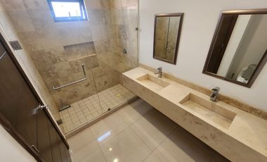 CASA EN VENTA A METROS DE PLAYAS DE CERRITOS  ALTABRISA RESIDENCIAL