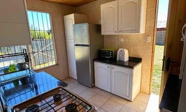 Hermosa casa recién remodelada en Isla Negra – Comunidad La Pradera