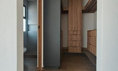 Casa en venta Residencial Real Castillejo, en esquina y cerca de áreas verdes