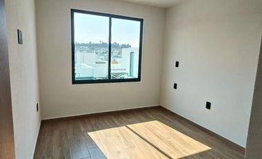 Casa en venta Residencial Real Castillejo, en esquina y cerca de áreas verdes