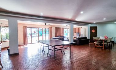 744 sqm 4BR Corner House and Lot for Sale in Dasmariñas Village