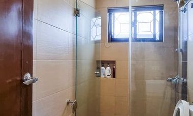 744 sqm 4BR Corner House and Lot for Sale in Dasmariñas Village