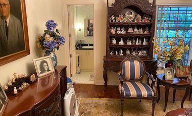 1350 sqm 4BR House & Lot in Dasmariñas Village