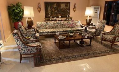 1350 sqm 4BR House & Lot in Dasmariñas Village