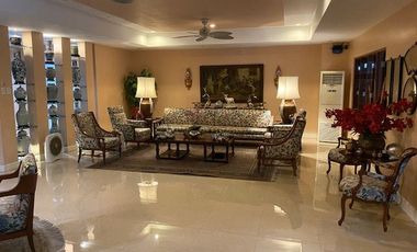 1350 sqm 4BR House & Lot in Dasmariñas Village