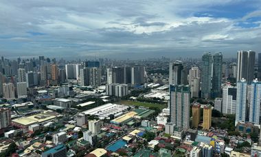 PENTHOUSE UNIT FOR LEASE IN CAPITOL COMMONS