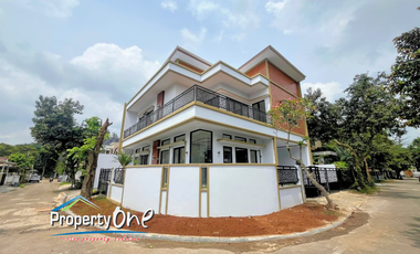 Dijual Rumah On Progress Posisi Hook di Kencana Loka BSD