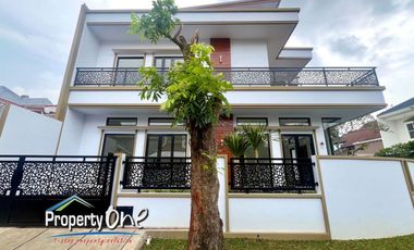 Dijual Rumah Posisi Hook di Kencana Loka BSD