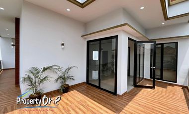 Dijual Rumah Posisi Hook di Kencana Loka BSD