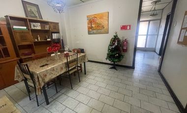 Arriendo Amplia casa uso comercial metro Einstein Recoleta