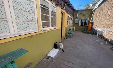 Arriendo Amplia casa uso comercial metro Einstein Recoleta