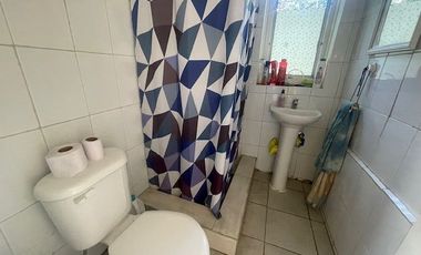 Arriendo Amplia casa uso comercial metro Einstein Recoleta