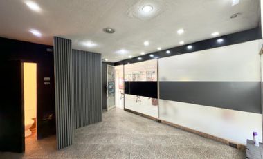 Se arrienda local comercial céntrico en Paseo Estado, Curicó