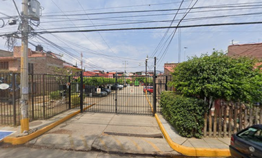 ¡¡GRAN OPORTUNIDAD DE ADQUIRIR O INVERTIR EN ESTE CASA DE REMATE BANCARIO, IDEAL PARA COMENZAR O AUMENTAR TU PATRIMONIO!!, (SOLO CON RECURSOS PROPIOS)