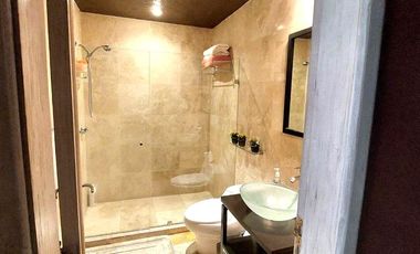 RENTA/VENTA CASA EN BOSQUES DE LAS LOMAS