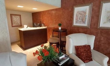 RENTA/VENTA CASA EN BOSQUES DE LAS LOMAS