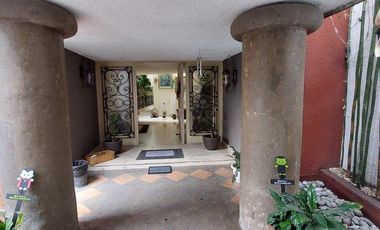 RENTA/VENTA CASA EN BOSQUES DE LAS LOMAS