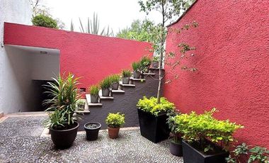 RENTA/VENTA CASA EN BOSQUES DE LAS LOMAS