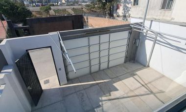 Casa nueva con patio en venta colonia Buenavista Tijuana
