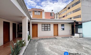 En venta propiedad en el centro de Loja sector la Pileta a pocos pasos del Parque central