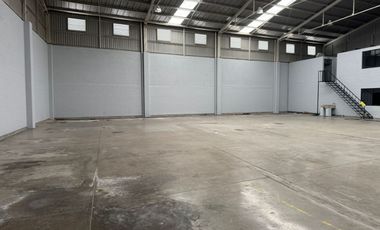 ¡Oportunidad Única! Se Renta Bodega en Guadalajara de 674 m²