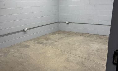 ¡Oportunidad Única! Se Renta Bodega en Guadalajara de 674 m²