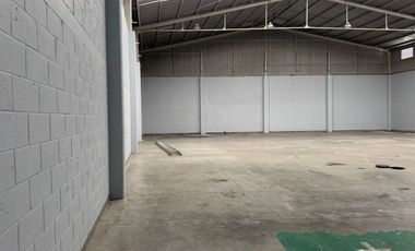 ¡Oportunidad Única! Se Renta Bodega en Guadalajara de 674 m²