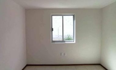 CASA EN VENTA EN FRACC. VALLE DE LUZ 2