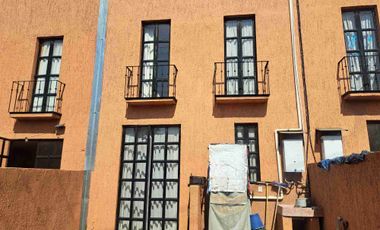 Casa en condominio en venta en el centro de Tepotzotlán