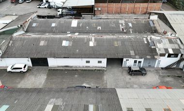 Arriendo de Nave Industrial en Cuenca sector Parque Industrial