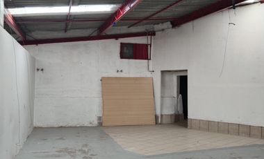 SE VENDE BODEGA MULTIUSOS