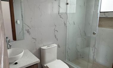 Casa en Venta a Crédito VIP, Cuenca Ricaurte