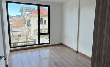 Casa en Venta a Crédito VIP, Cuenca Ricaurte