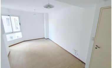 ALQUILA: Departamento 1 Dormitorio / B° General Paz – Lima 800